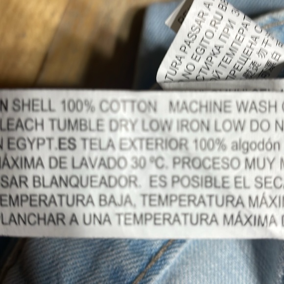 Forever 21 distressed jeans - Picture 7 of 10